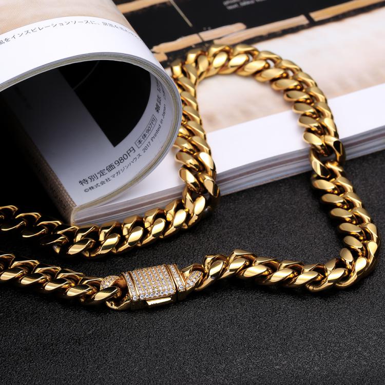 Diamond Clasp Miami Cuban Link Chain (12mm) in 18K Gold for Men's