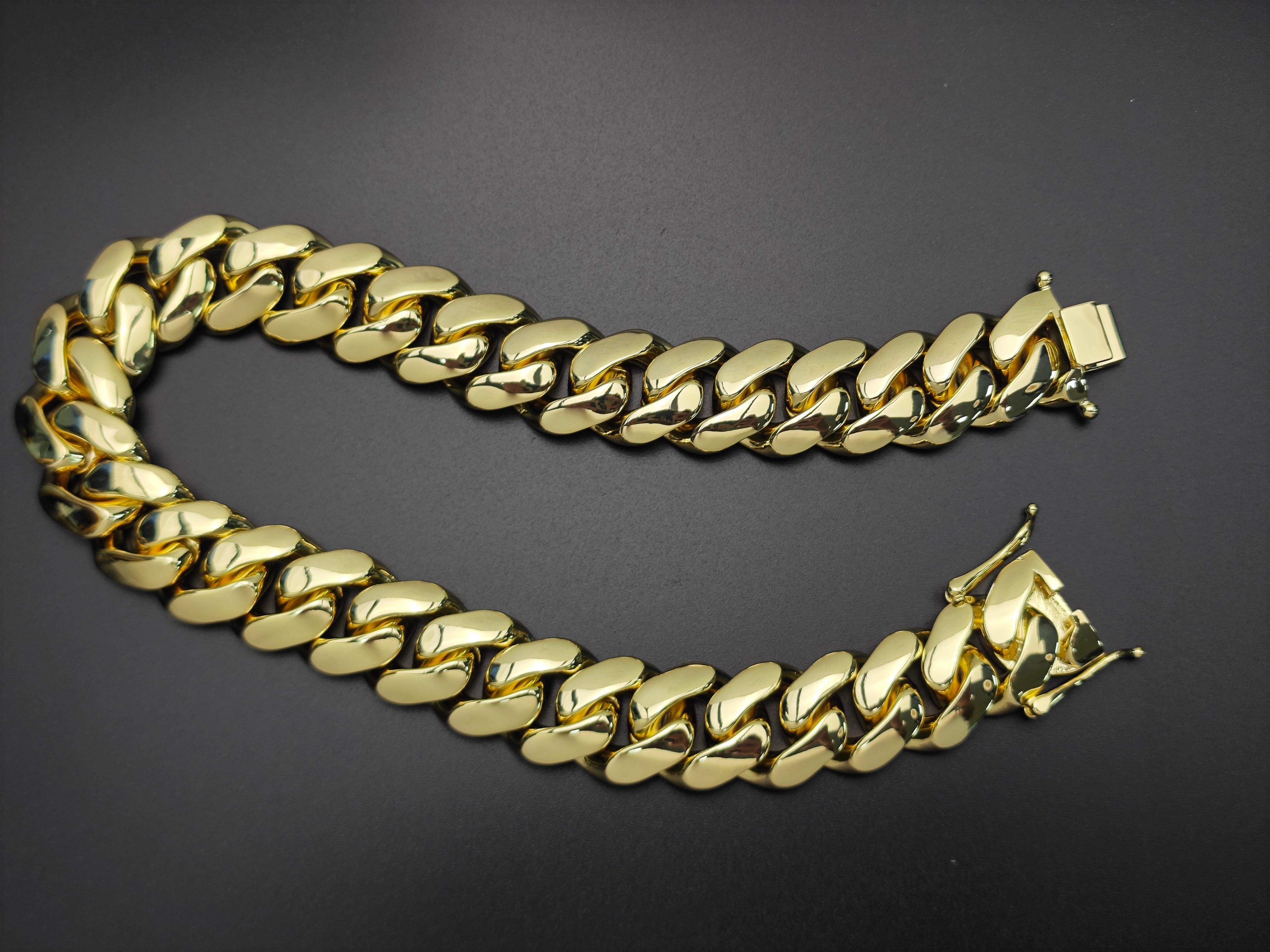 22mm Miami Cuban Link Chain Bracelet in 14K Gold