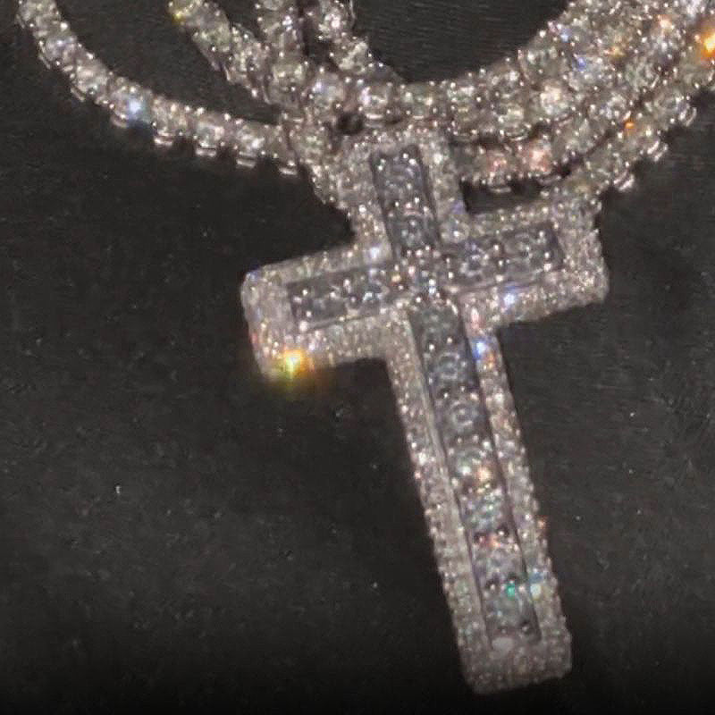 Moissanite Cross Pendant Chain set