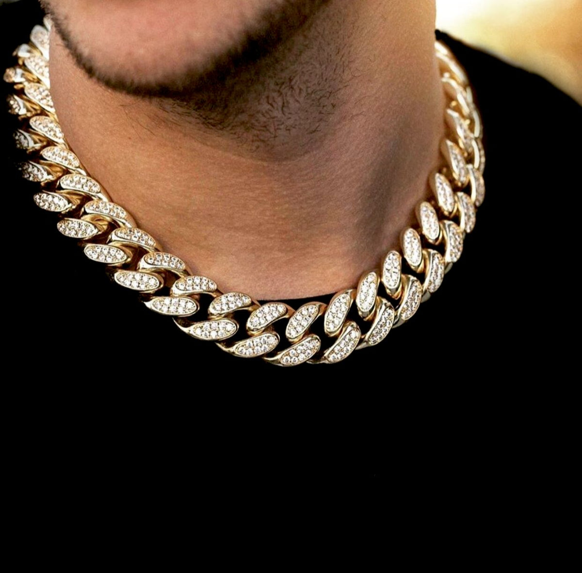 19mm Ice Out Diamond Cuban Chain In Gold