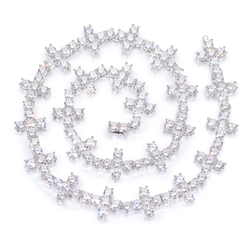 5mm Moissanite Luxury Cross Encircling Chain